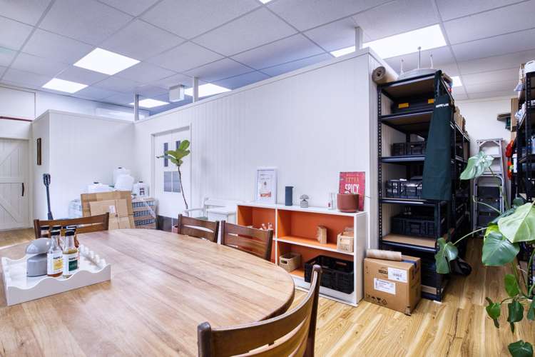 Unit A/621 Whangaparaoa Road Stanmore Bay_12