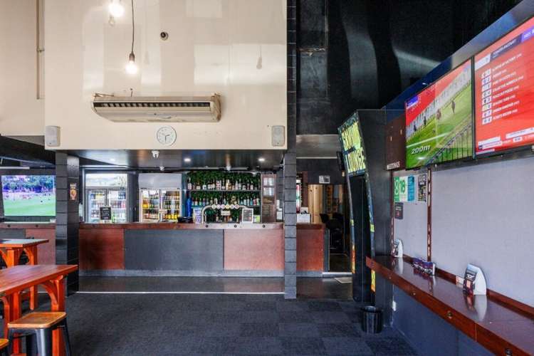 787-789 Main Street City Centre_11