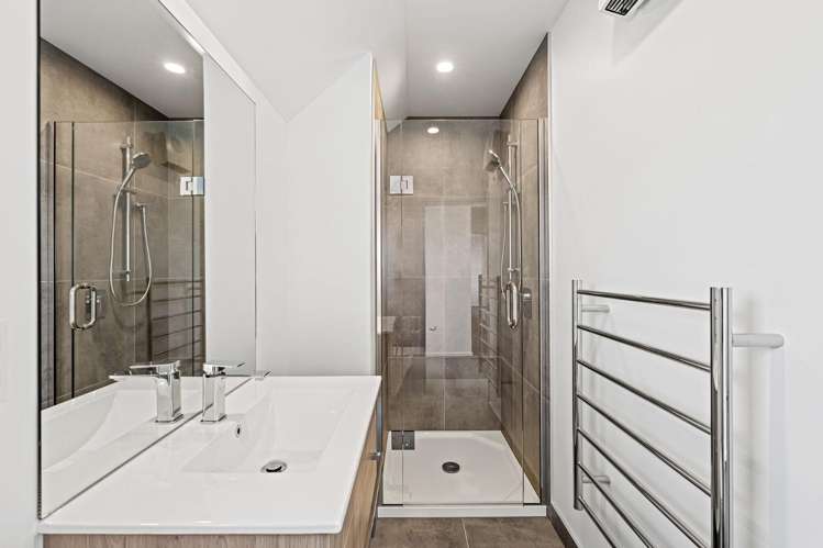 2/24 Southey Street Sydenham_17