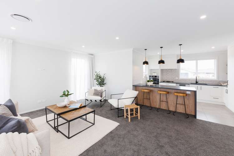 52 Peppertree Glade Kelvin Grove_9