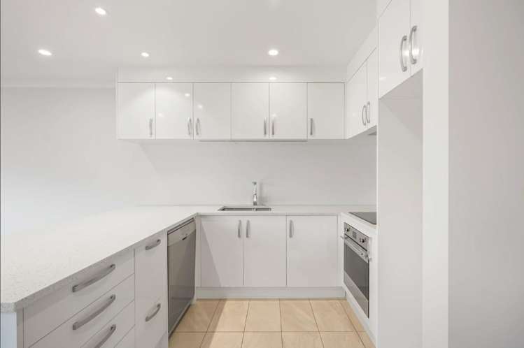 2/13 Crosher Place 1146_1