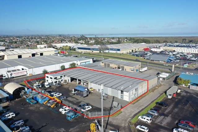 Exceptional industrial investment in tightly held Wiri