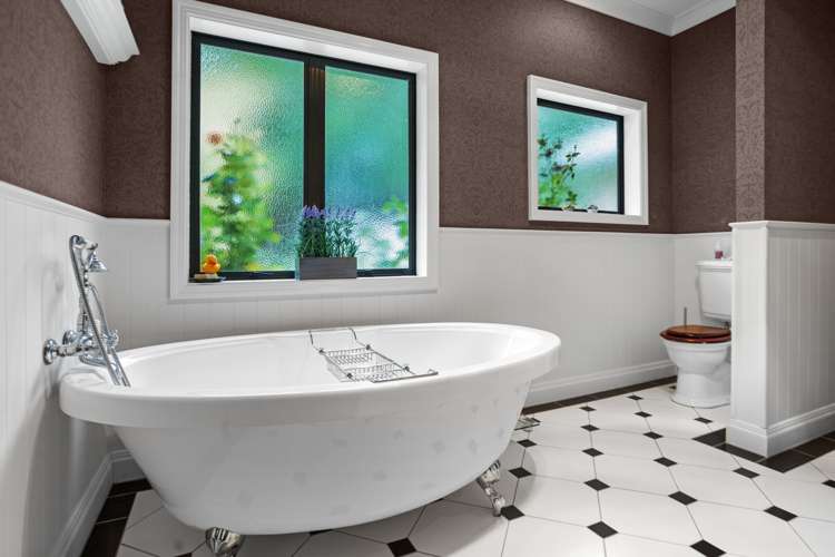 21 Thorn Road Kaimai_25