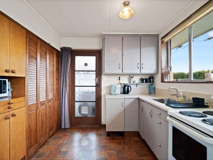 10 Bernard Street Kenmure_14