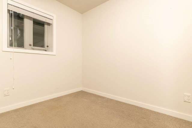 19/2 Western Springs Road 1703_3