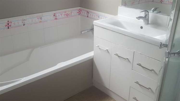 2/15 Septimus Place Henderson_12