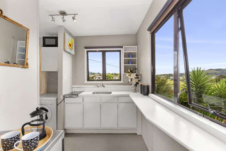 20A Violet Street Raglan_5