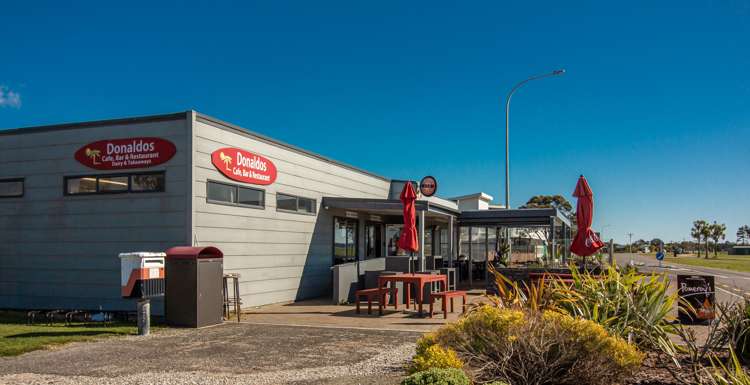 11 Ngahue Crescent Carters Beach_33