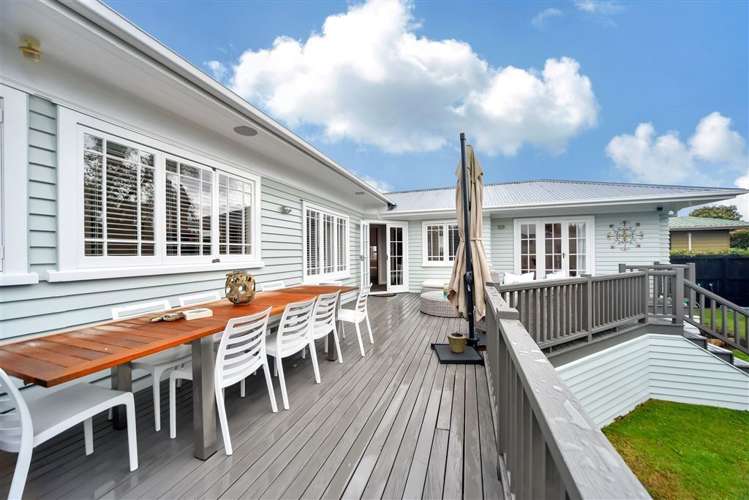 8 Harrison Avenue Belmont_17