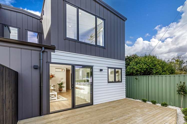 647 Te Atatu Road Te Atatu Peninsula_13