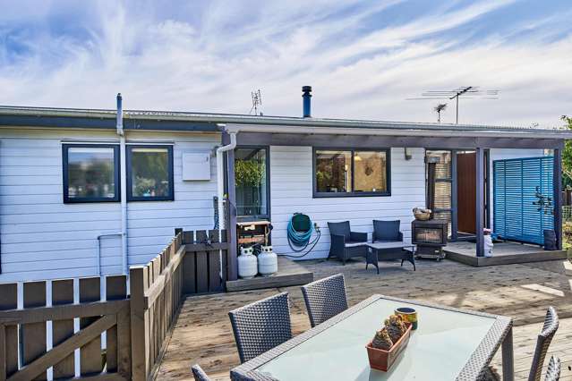 81 Sea Vista Drive Pukerua Bay_1