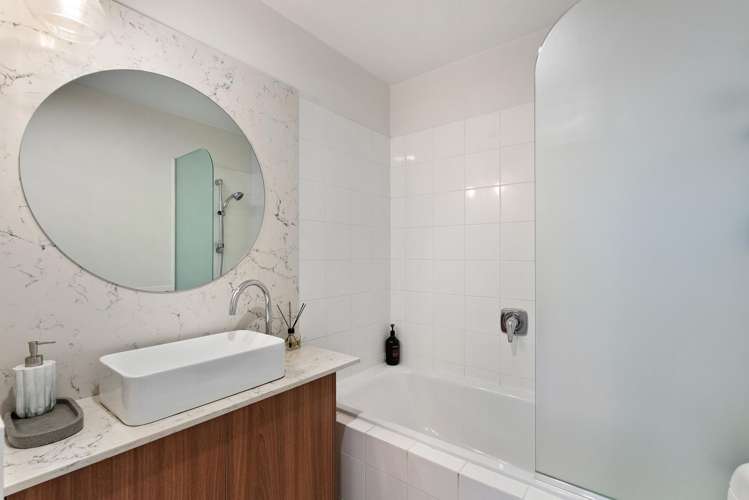 2E/8 Howe Street Freemans Bay_14