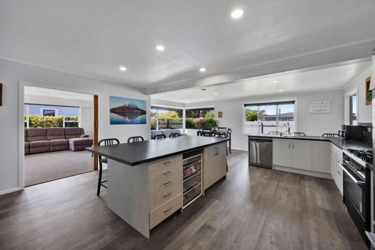 130 Fairfield Road Hawera_6