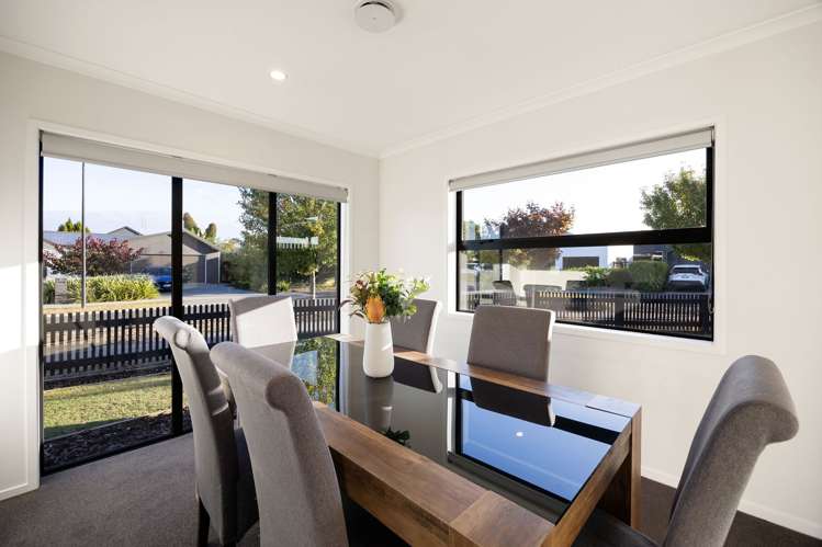 6 Probert Crescent Chartwell_10