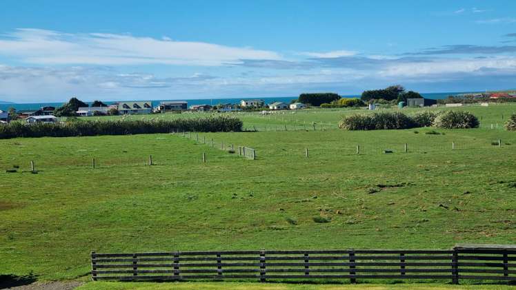 7 Drury Street West Colac Bay_19