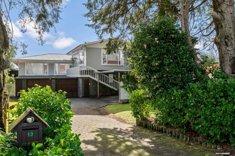 13 Clark Road Pahurehure_5