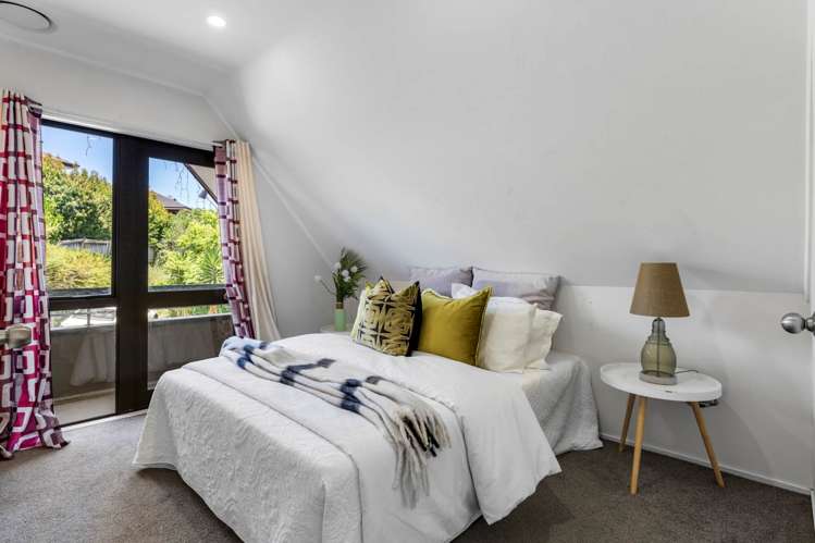 54 Earnslaw Crescent Clover Park_19