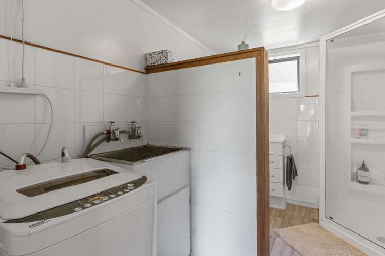 33 Hinekura Avenue Central_20