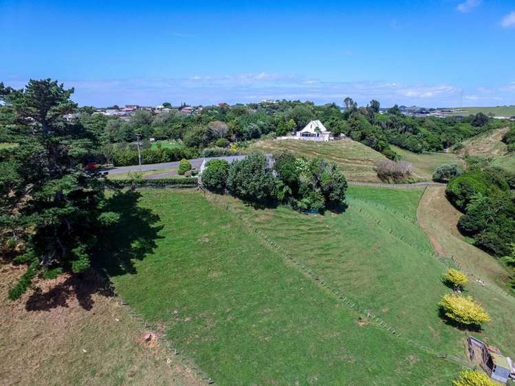 25 Pararewa Drive Whalers Gate_27