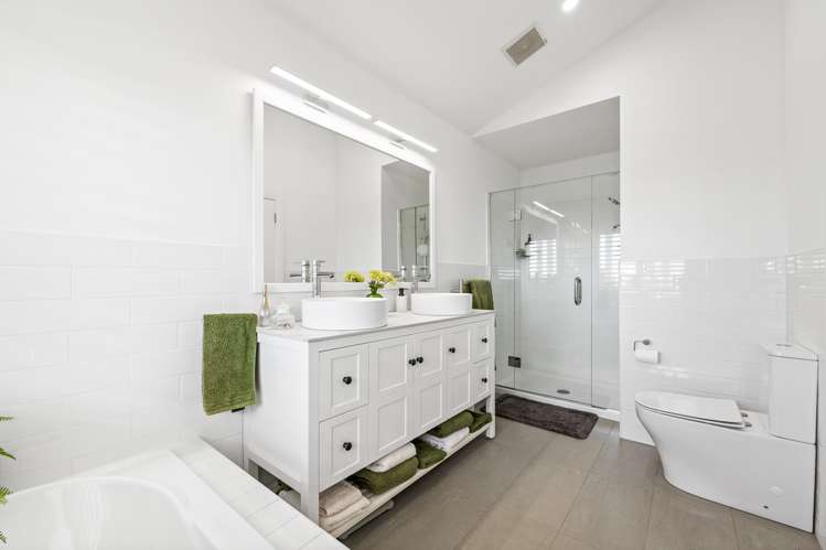 15 Landmark Terrace Orewa_31