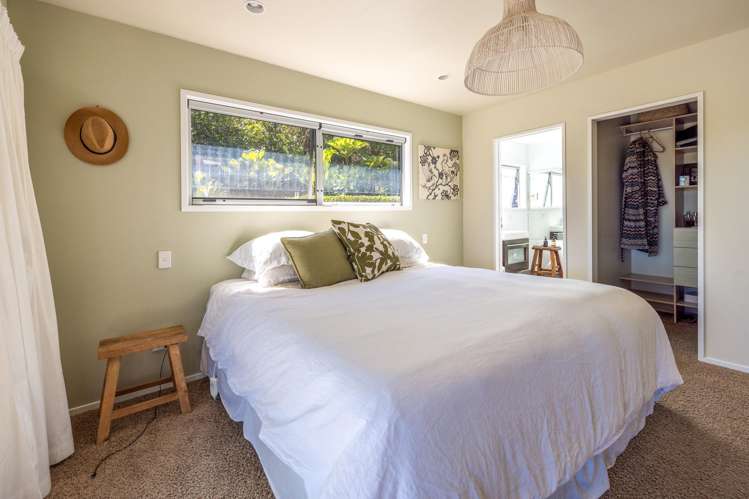 72 The Esplanade Oneroa_25