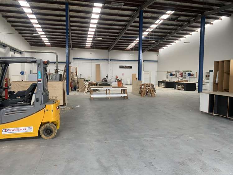 15 Dolamore Place Wainoni_6