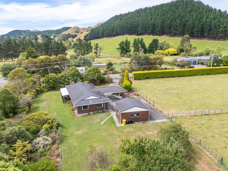 185 Waitohu Valley Road_3