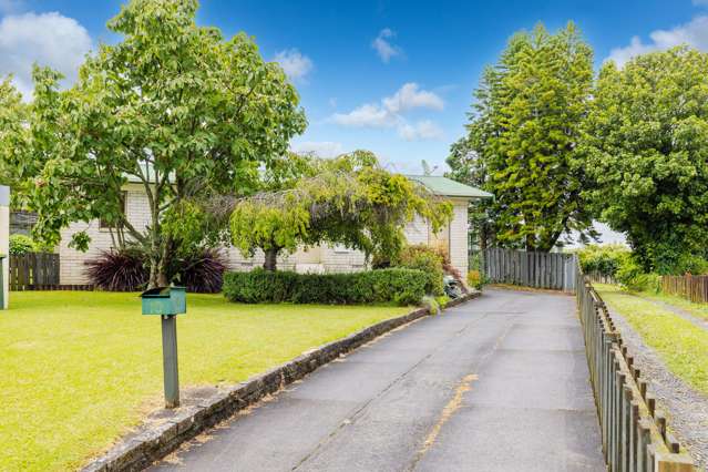 10 Norfolk Place Pukete_1