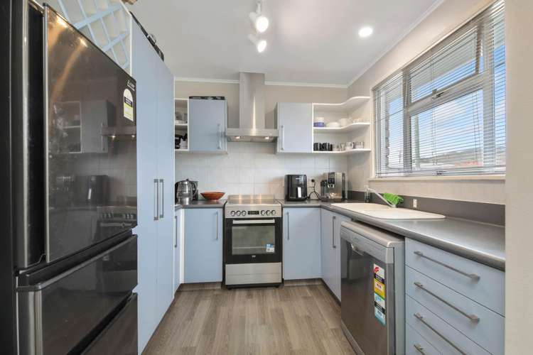 5 Moana Crescent_2