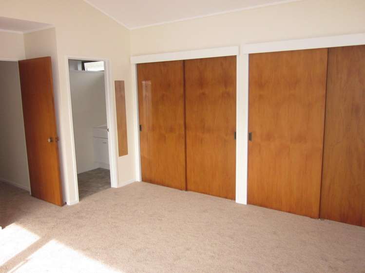 487a Beach Road Murrays Bay_8