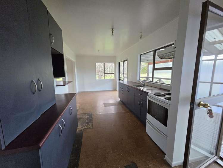 142 Roger Road Taheke_4