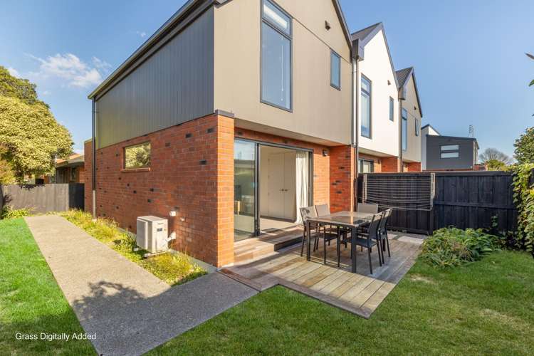 52E Picton Avenue_0