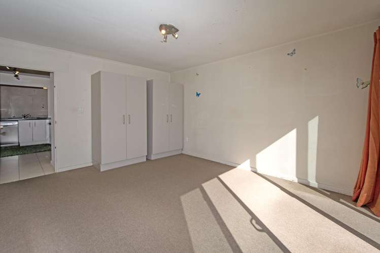 66 St Johns Street Woolston_3