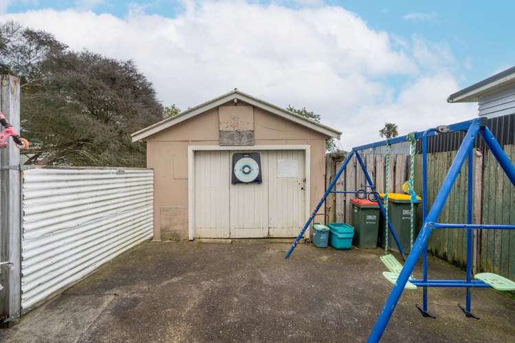 30 Pine Avenue Bader_15