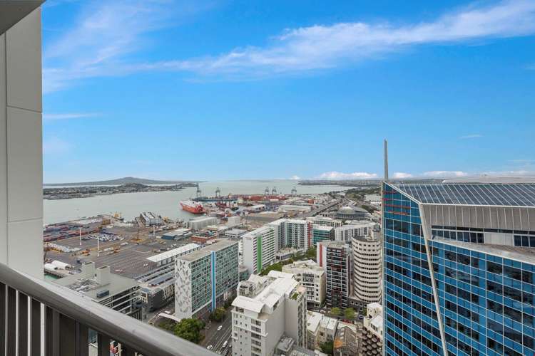 35h/16 Gore Street Auckland Central_0