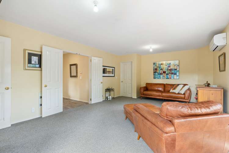 3 Magnolia Lane Saint Albans_15