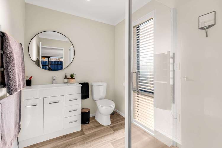 36 Palliser Place Milson_9