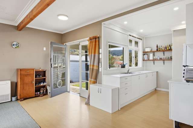 9 Brown Street Waitati_4