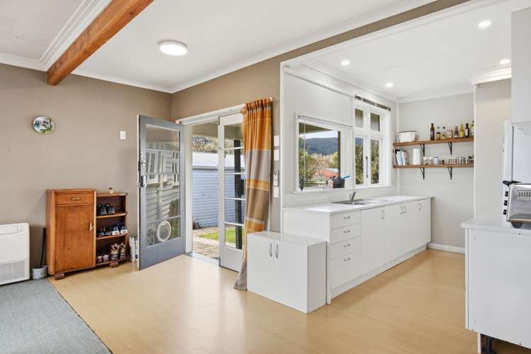 9 Brown Street Waitati_3