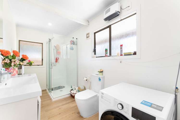 17 Lemnos Place Titirangi_21