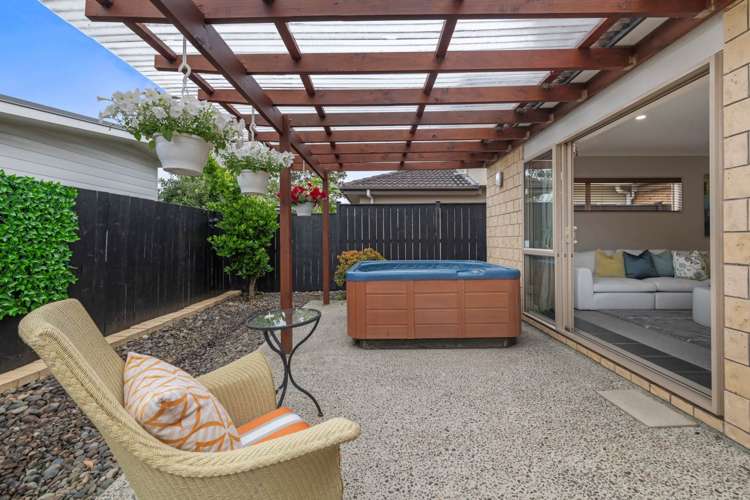 22 Mandival Avenue Flat Bush_6