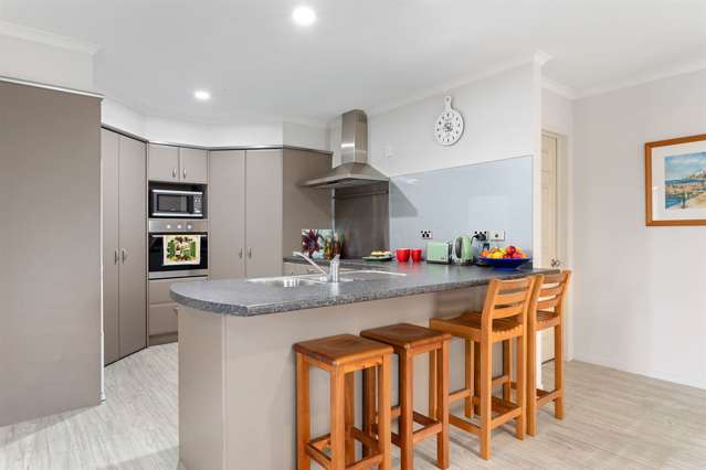 11 Shark Bay Close Ohope_2