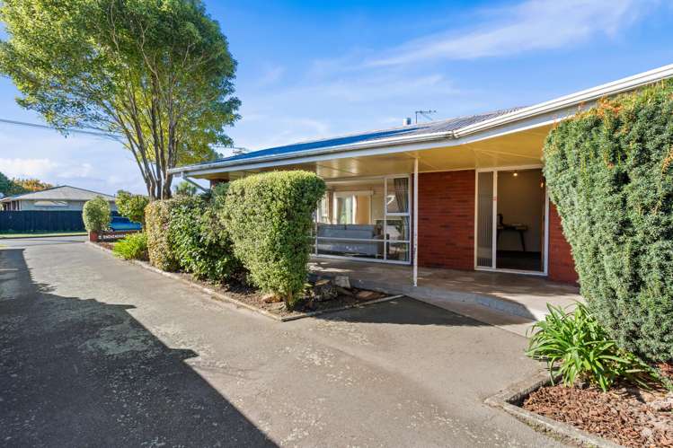 52 Mooray Avenue Bishopdale_3