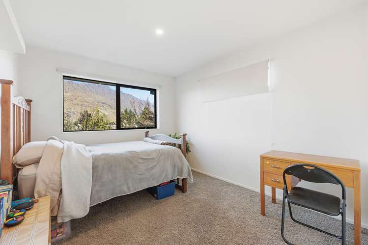 1 Witley Lane Lower Shotover_23