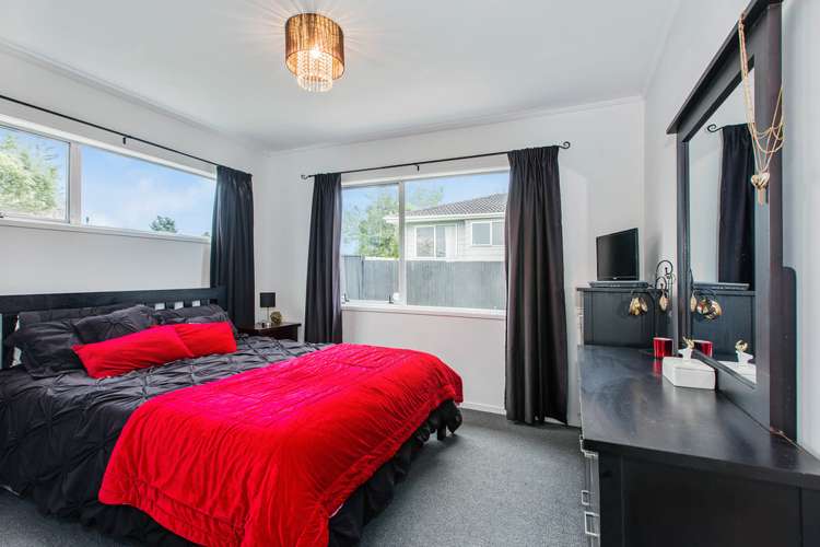 8 Karina Place Glen Eden_9