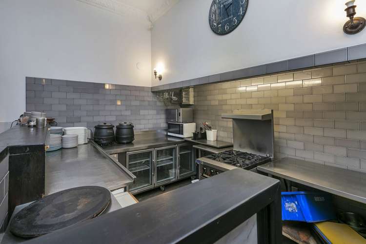 R3/39 - 41 Elliott Street Auckland Central_1