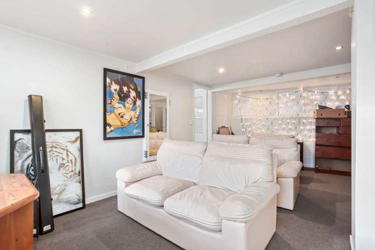 1/111 Tirimoana Road Te Atatu South_7