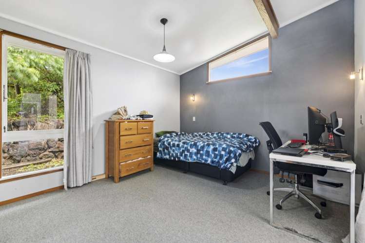 6 Conifer Lane Mangere Bridge_17