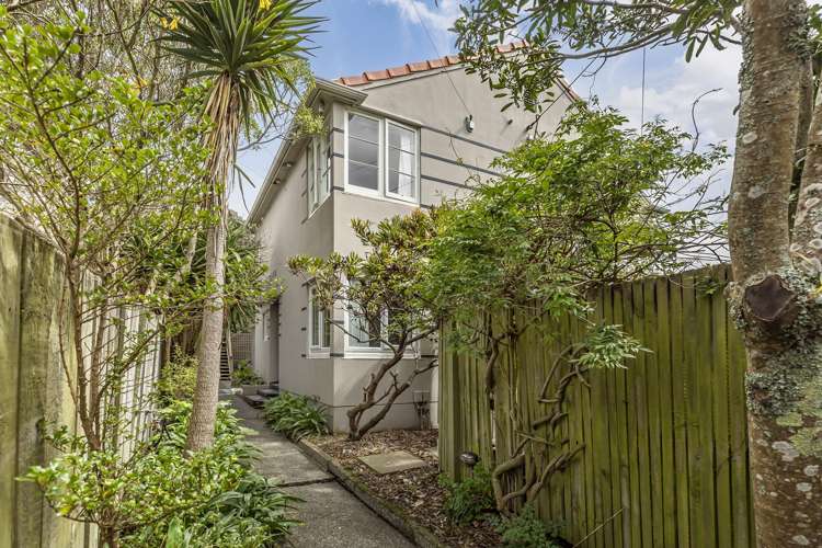 2/9 Walmer Street_0