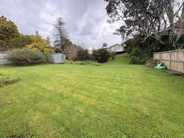 111 Tiroroa Avenue Te Atatu South_15